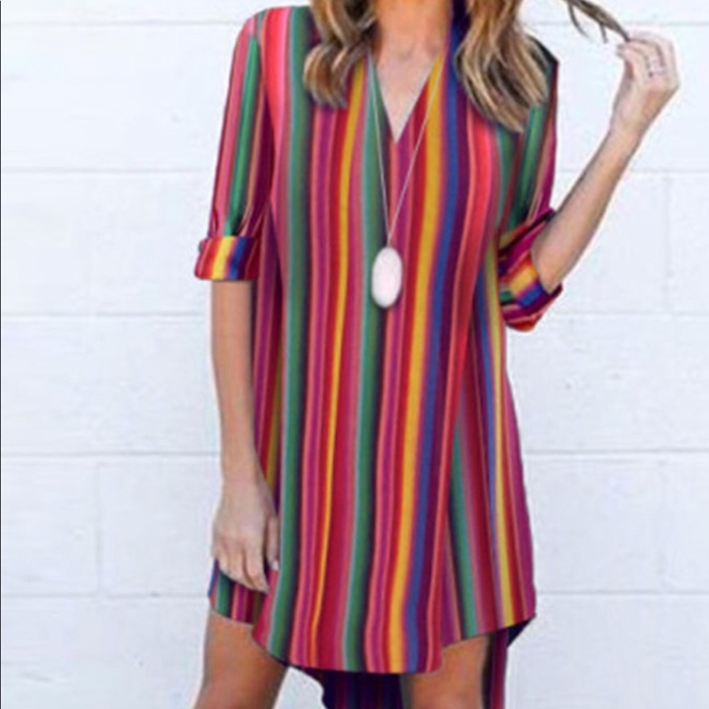 BRAND NEW - fun shift dress.